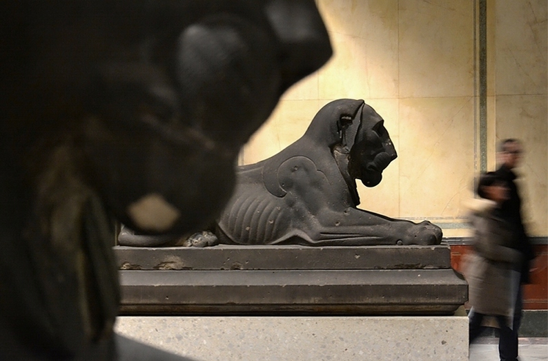 Neues Museum, Löwenstatuen im Treppenhaus, Fabian Fröhlich, Berlin