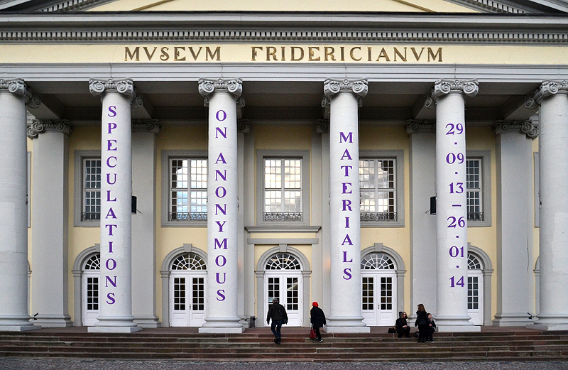 Fridericianum, Eingang mit Säulen, Speculations on Anonymous Materials