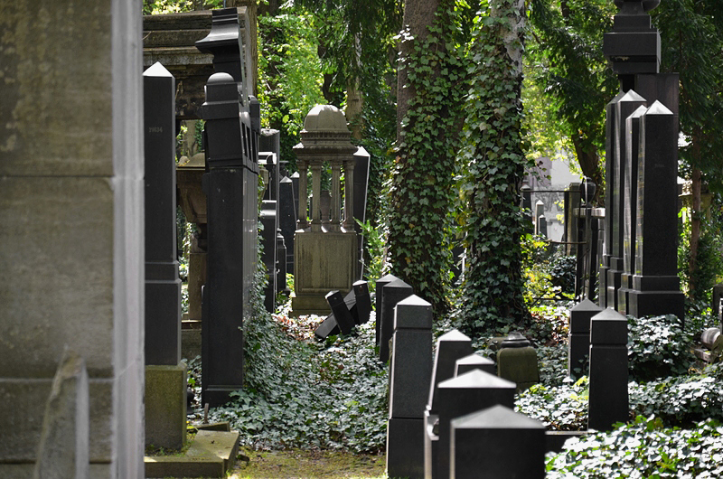 Grabsteine, Jüdischer Friedhof Schönhauser Allee, Prenzlauer Berg, Berlin