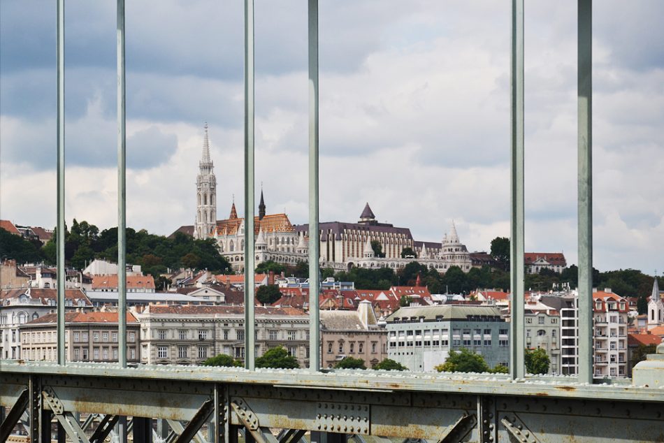 Széchenyi Lánchíd (Kettenbrücke) und Matthiaskirche
