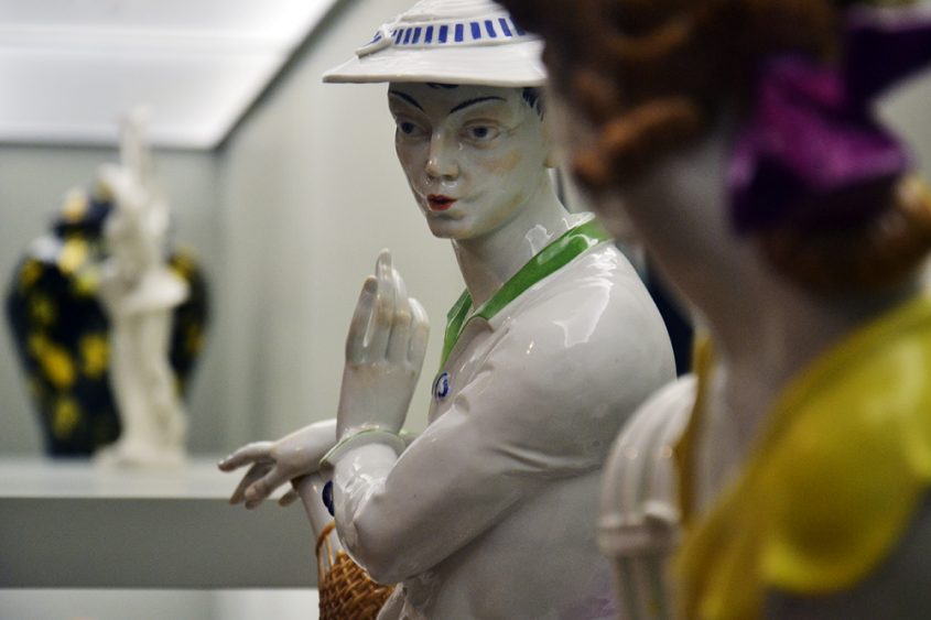 Grassi Museum für Angewandte Kunst Leipzig, Pfeifer aus der Aeltesten Volkstedter Porzellanfabrik