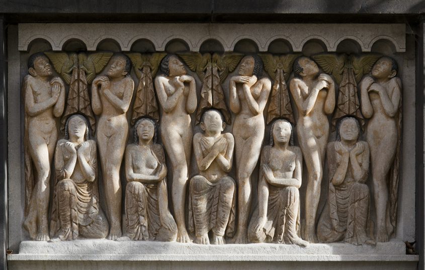 Mathildenhöhe, Künstlerkolonie Darmstadt, Relief Auferstehung von Bernhard Hoetger