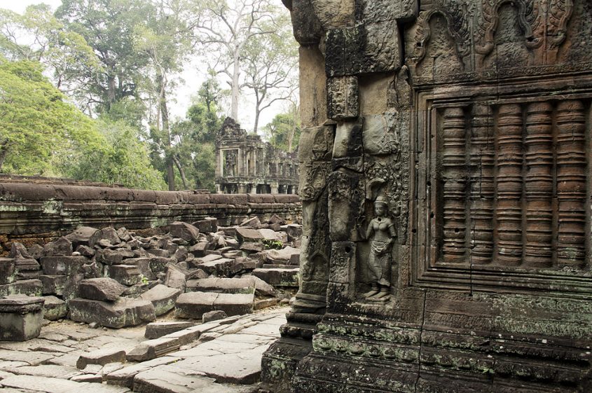 Angkor, Preah Khan, Apsara