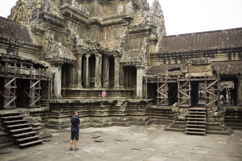 Angkor Wat, Hof, Türme