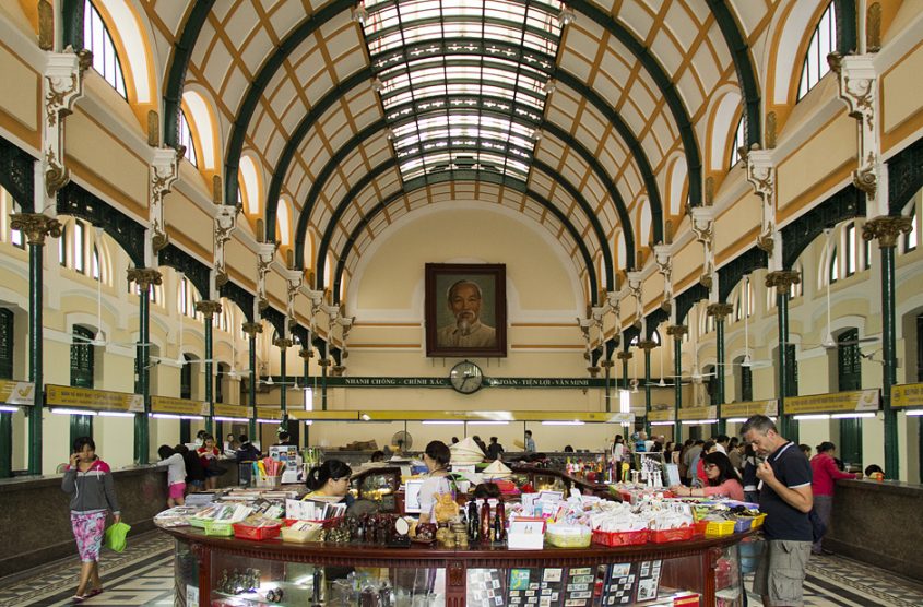 Ho Chi Minh City, District 1, Central Post Office, Halle