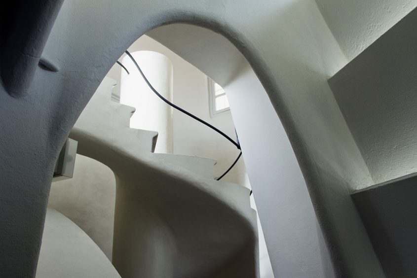 Barcelona, Casa Batlló von Antoni Gaudi, Treppe zur Dachterrasse