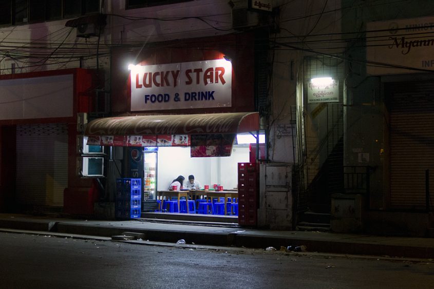 Yangon, Lucky Star