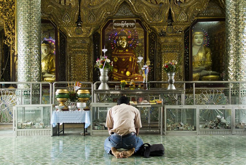 Yangon, Sule Pagoda,