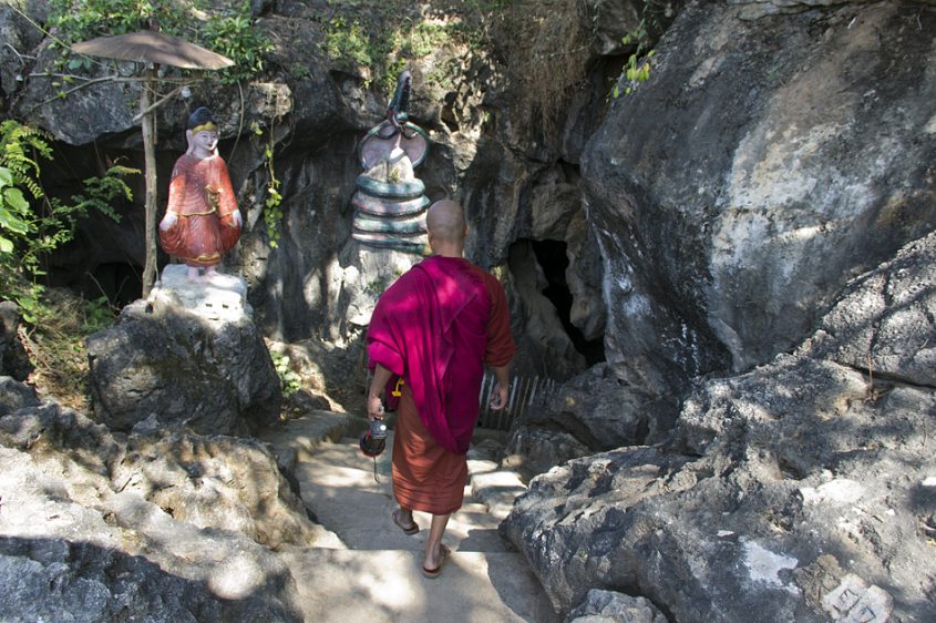 Myanmar, Nyaung Shwe, Tha-Eing-Pagode (Felsentempel)