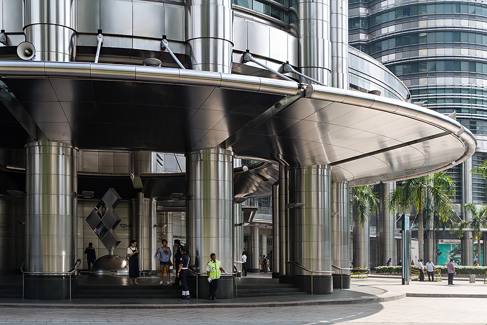 Fabian Fröhlich, Kuala Lumpur, Petronas Twin Towers, Entrance