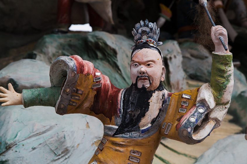 Fabian Fröhlich, Singapore. Haw par Villa, Jiang Ziya and the Three Sisters