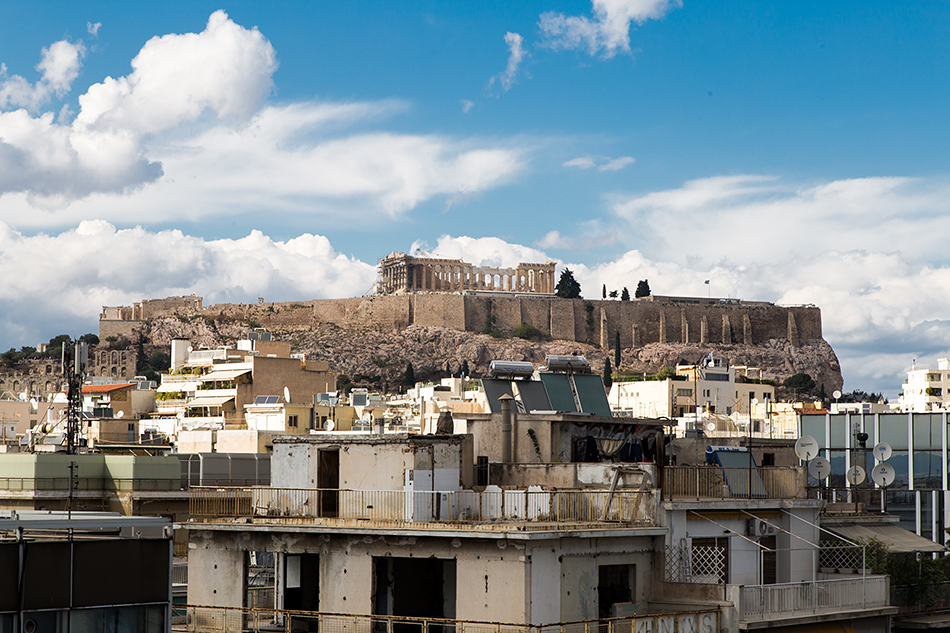 View from the Rooftop Terrace to the Acropolis, EMST, Athen, Fabian Fröhlich