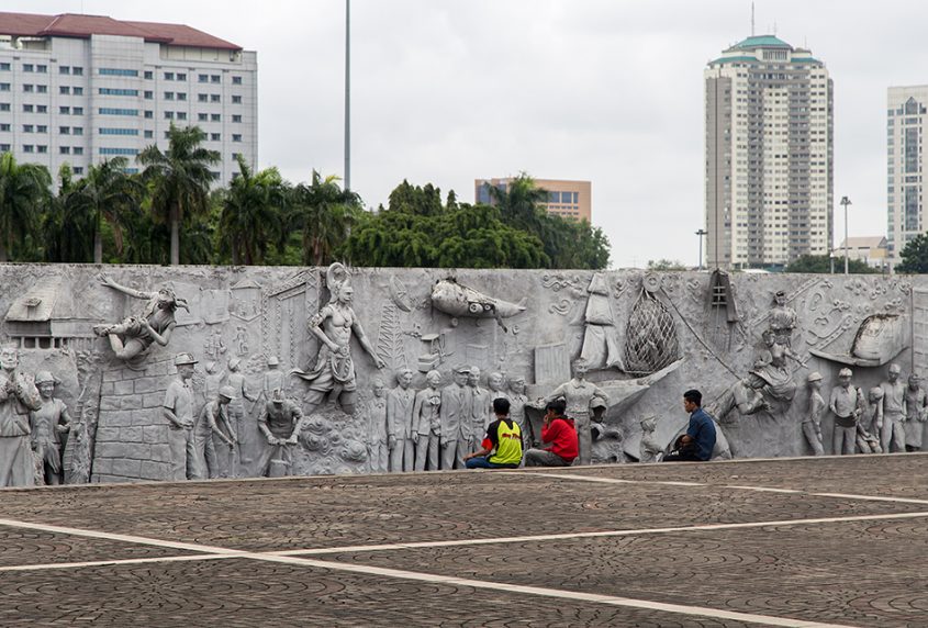 Fabian Fröhlich, Jakarta, Monas, Reliefs of Indonesian History