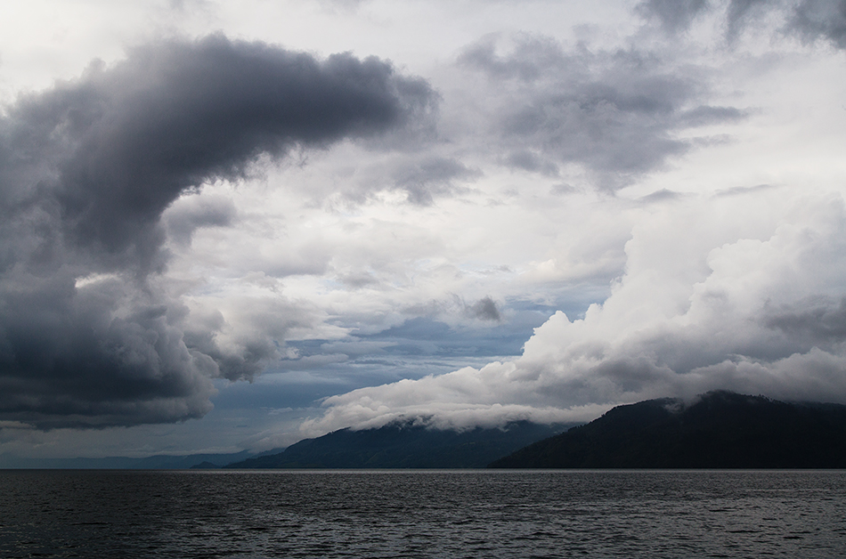 Fabian Fröhlich, Lake Toba, Samosir, Clouds