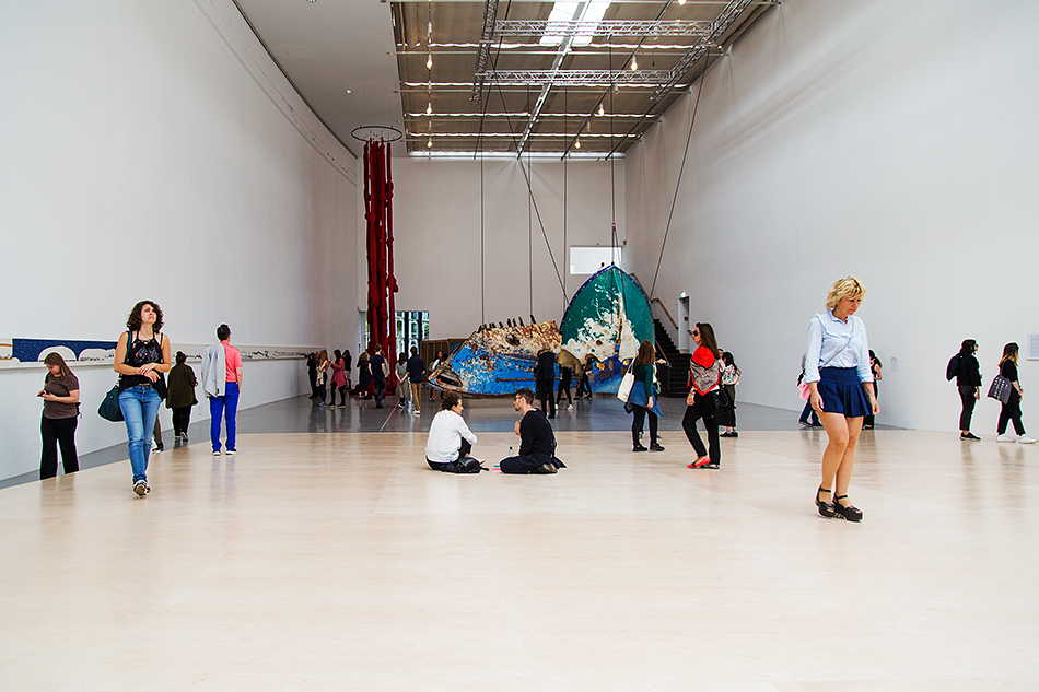 Fabian Fröhlich, documenta 14, Kassel, Great Hall, installation view