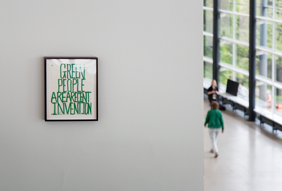 Fabian Fröhlich, documenta 14, Kassel, Pope L., Green People Are a Recent Invention