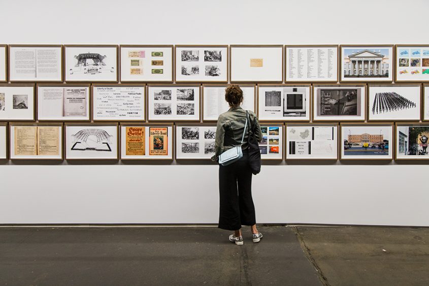Fabian Fröhlich, Kassel, documenta 14, Neue Hauptpost, Daniel García Andújar, The Disasters of War/Trojan Horse