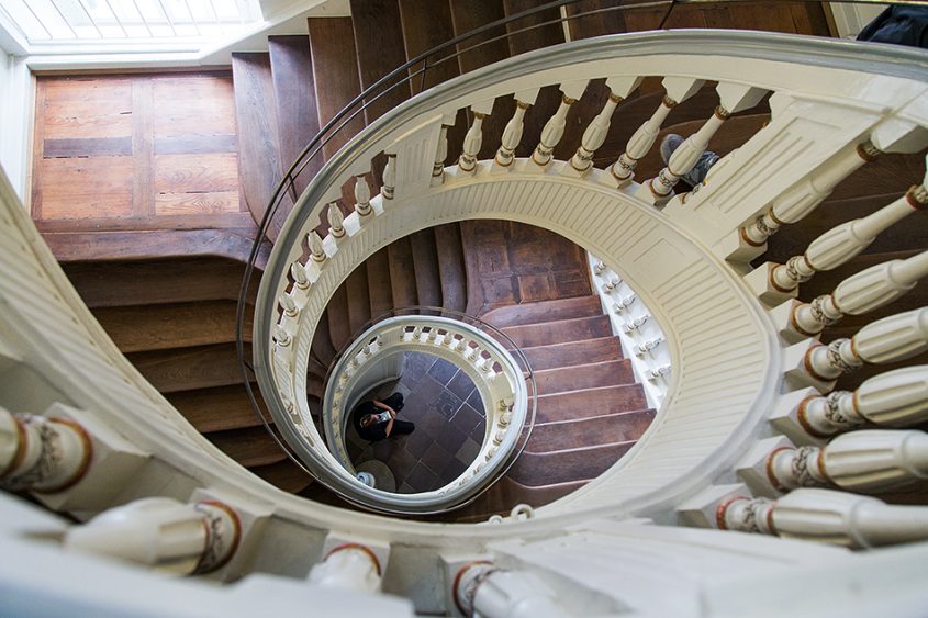 Fabian Fröhlich, documenta 14, Kassel, Staircase at Palais Bellevue