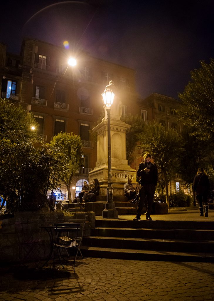 Neapel / Napoli, Piazza Bellini