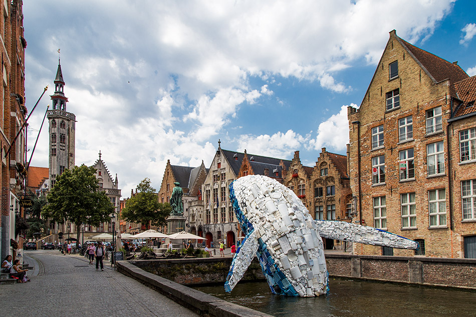 Fabian Fröhlich, Brugge Triennale 2018, StudioKCA, Skyscraper (the Bruges Whale)