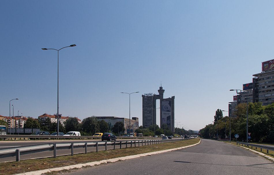Fabian Fröhlich, Novi Beograd, Genex-Turm