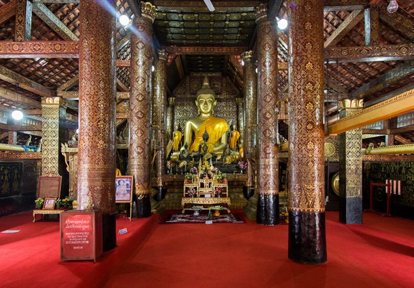 Fabian Fröhlich, Luang Prabang, Wat Xieng Thong, Wat Xieng Thong, Buddha in Sim