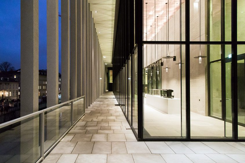 Fabian Fröhlich, James-Simon-Galerie, Berlin, David Chipperfield, terasse