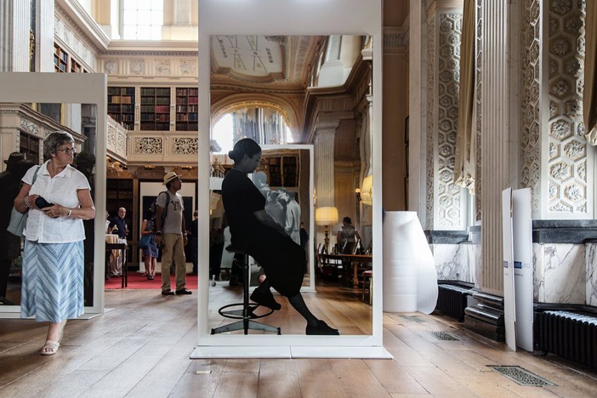 Fabian Fröhlich, Blenheim Palace, Installation by Michelangelo Pistoletto in the Long Library