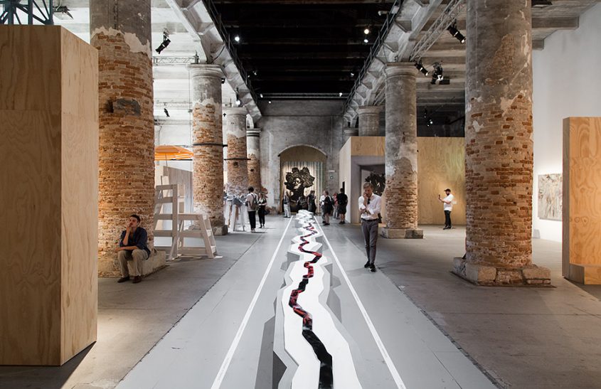 Fabian Fröhlich, Biennale di Venezia 2019, Arsenale, Otobong Nkanga, Veins Aligned