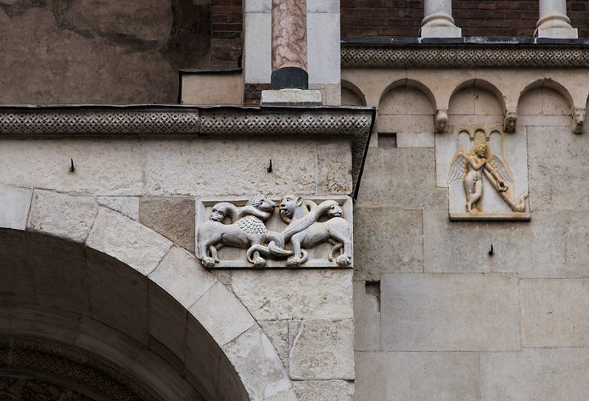 Fabian Fröhlich. Duomo di Parma, Facade
