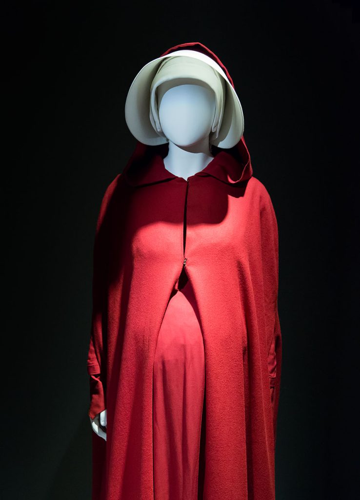 Fabian Fröhlich, Louisiana Museum of Modern Art, Ane Crabtree, Costume for the TV series The Handmaid's Tale (Exhibition "Mother!")